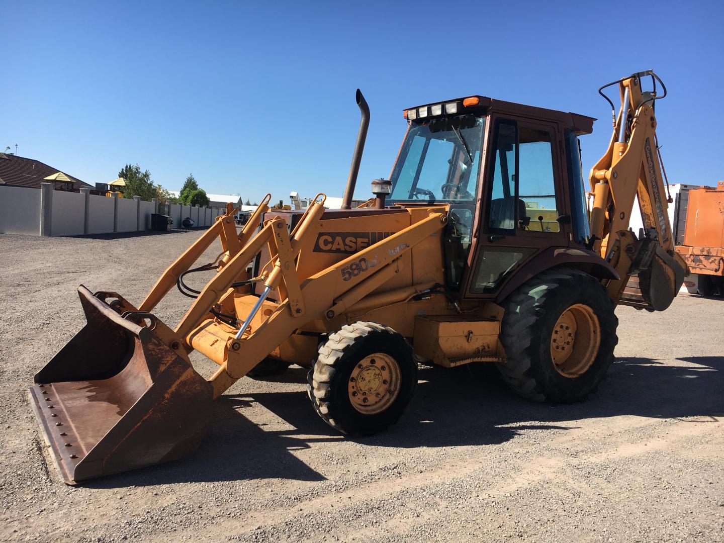 ./imagenes/INVOICE/2019/15940/RETROEXCAVADORA CASE 580SK (24).JPG